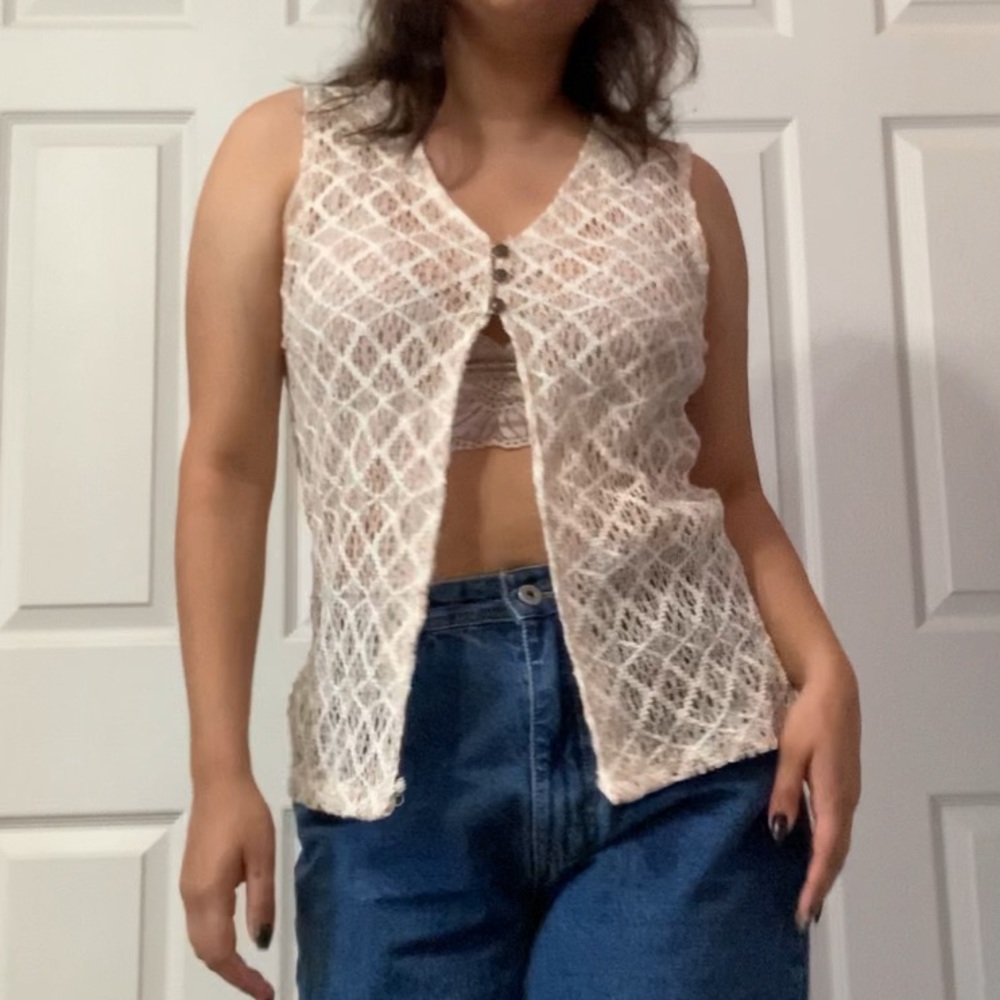 WHITE & TAN LACE TOP